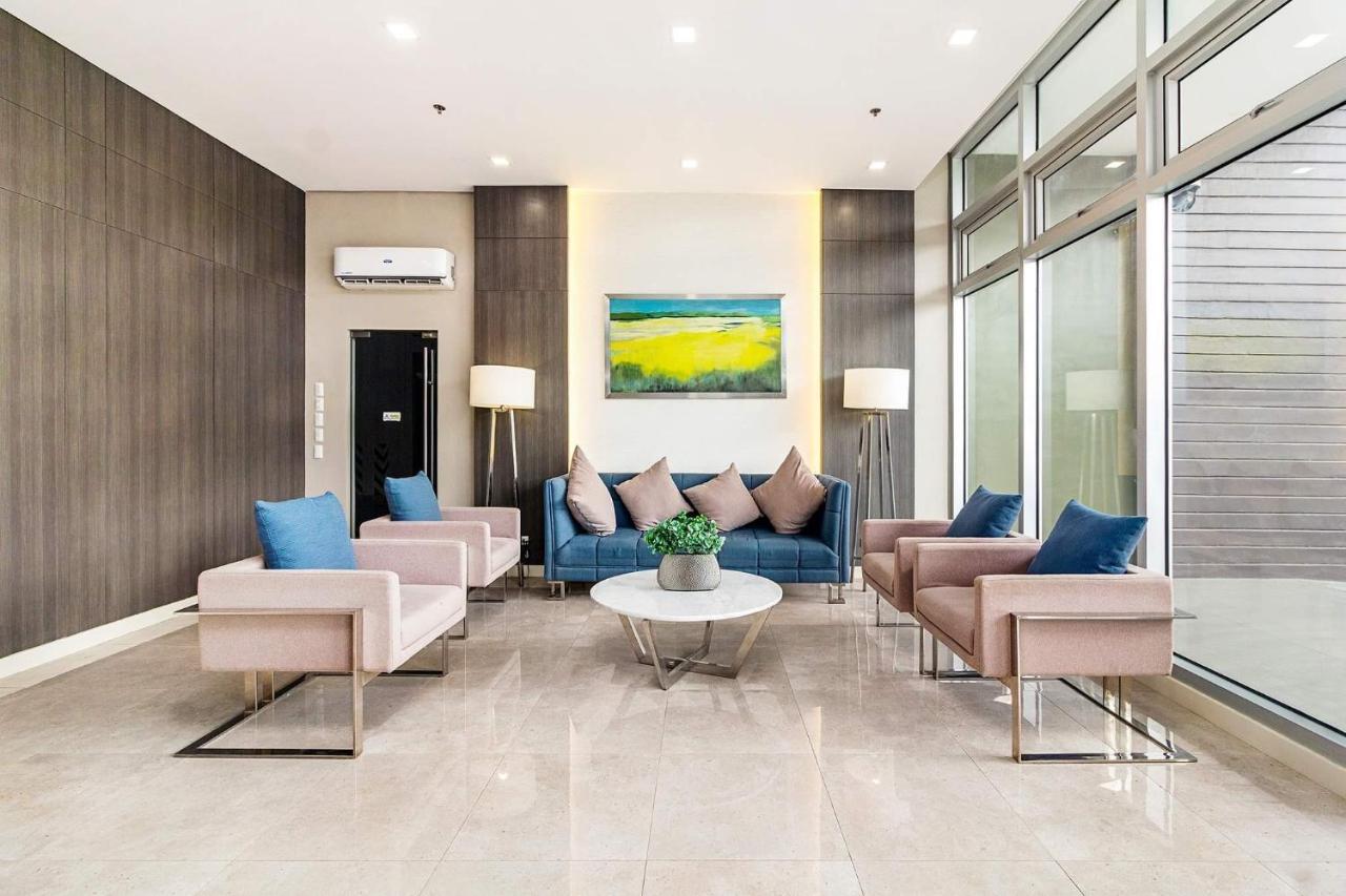 Desna By J&J Homes At Avida Towers Riala T3 Cebu Extérieur photo