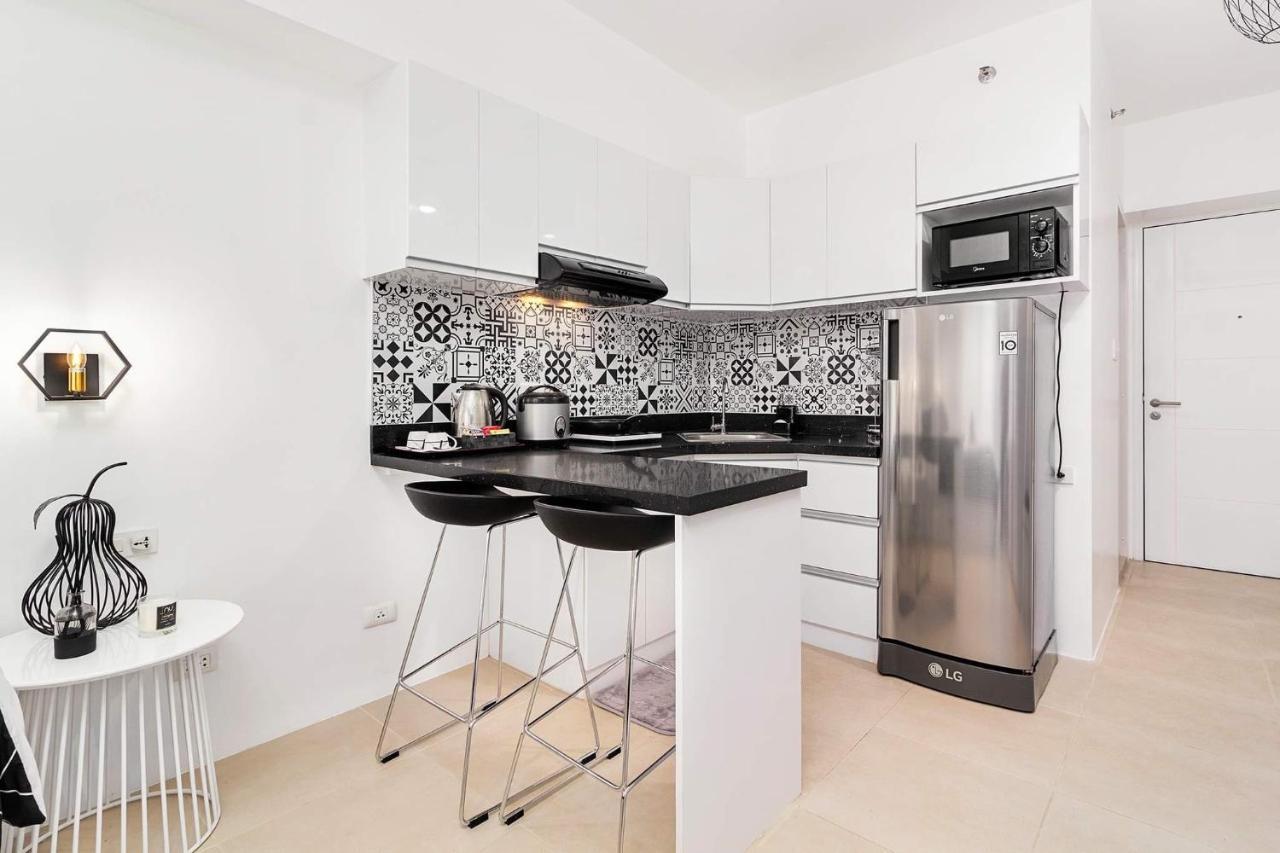 Desna By J&J Homes At Avida Towers Riala T3 Cebu Extérieur photo